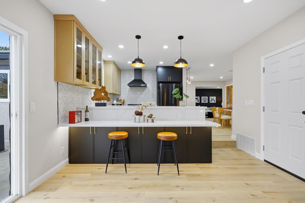 Detail Gallery Image 18 of 53 For 963 Chynoweth Ave, San Jose,  CA 95136 - 4 Beds | 2 Baths