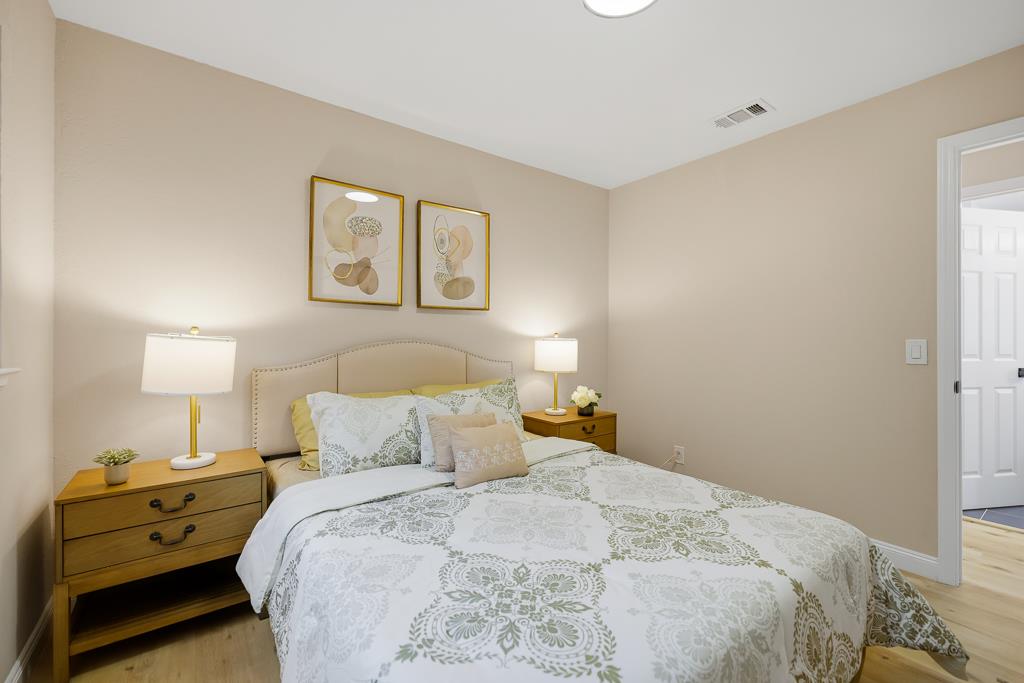 Detail Gallery Image 23 of 53 For 963 Chynoweth Ave, San Jose,  CA 95136 - 4 Beds | 2 Baths