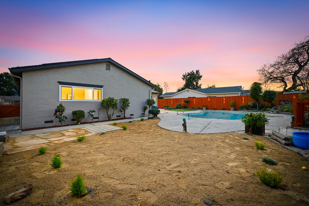 Detail Gallery Image 43 of 53 For 963 Chynoweth Ave, San Jose,  CA 95136 - 4 Beds | 2 Baths