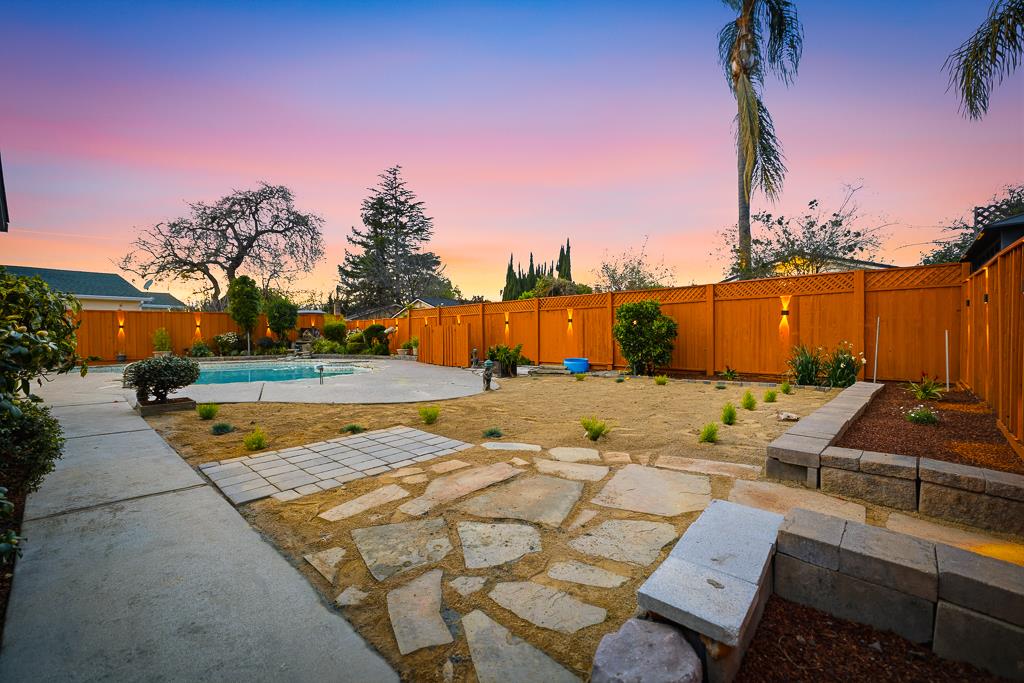 Detail Gallery Image 44 of 53 For 963 Chynoweth Ave, San Jose,  CA 95136 - 4 Beds | 2 Baths