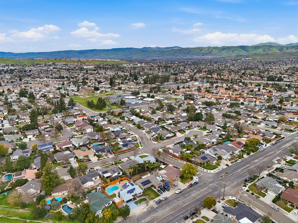 Detail Gallery Image 52 of 53 For 963 Chynoweth Ave, San Jose,  CA 95136 - 4 Beds | 2 Baths