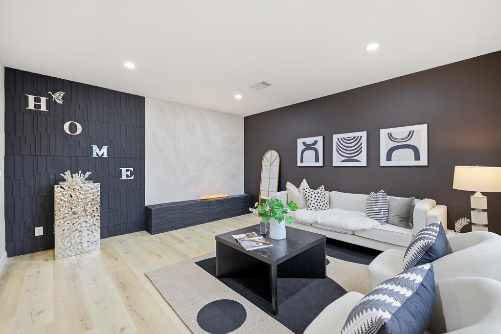 Detail Gallery Image 9 of 53 For 963 Chynoweth Ave, San Jose,  CA 95136 - 4 Beds | 2 Baths