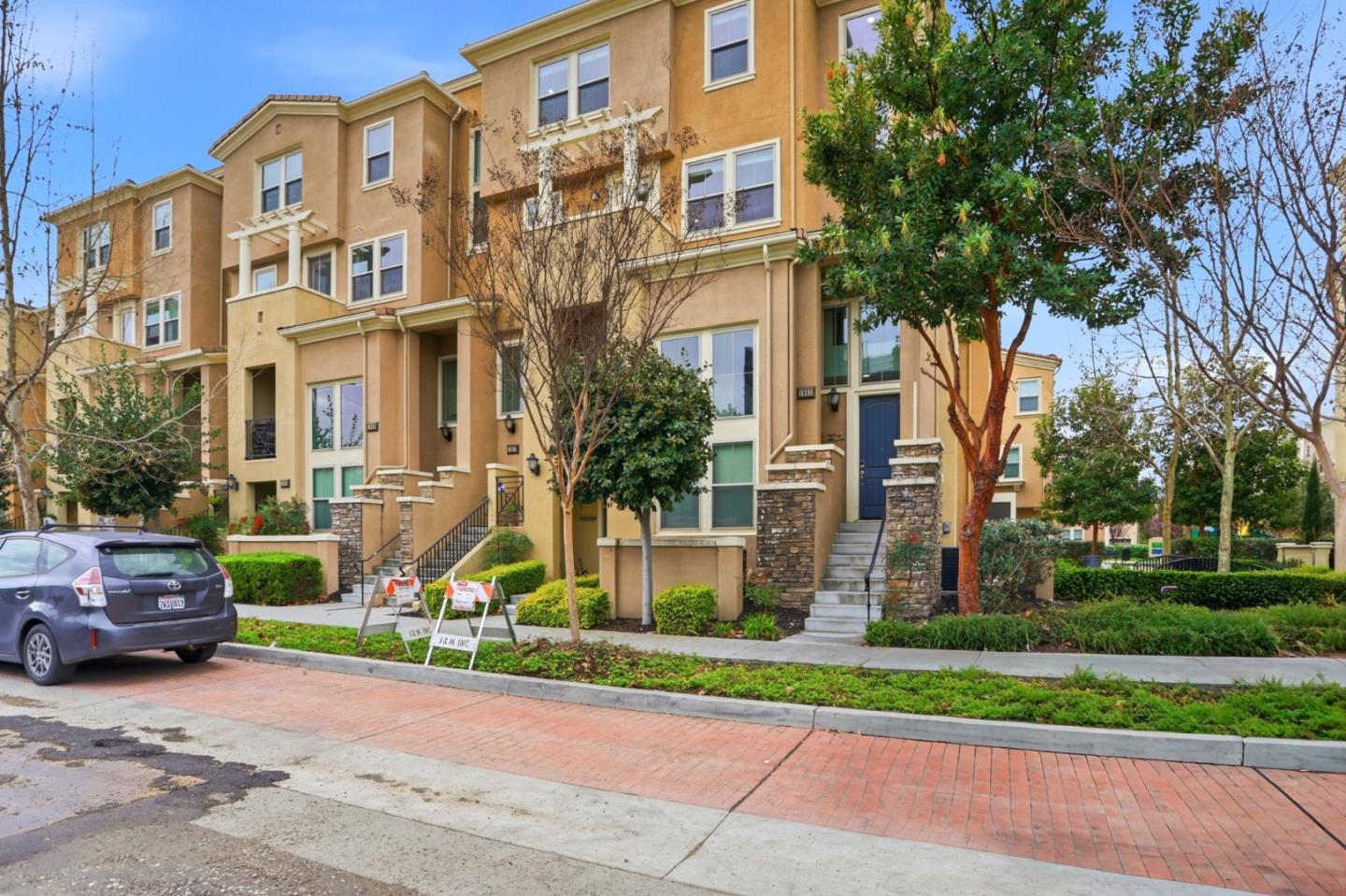 Photo #2: ML82032930 Listing: Photo #2