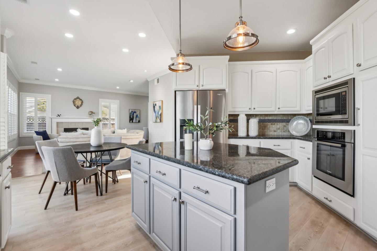 Detail Gallery Image 27 of 65 For 5707 Capilano Dr, San Jose,  CA 95138 - 5 Beds | 4/1 Baths