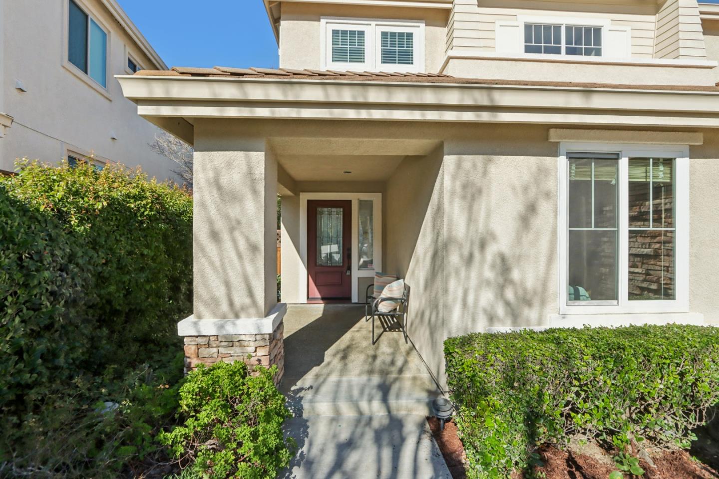 Detail Gallery Image 4 of 65 For 5707 Capilano Dr, San Jose,  CA 95138 - 5 Beds | 4/1 Baths