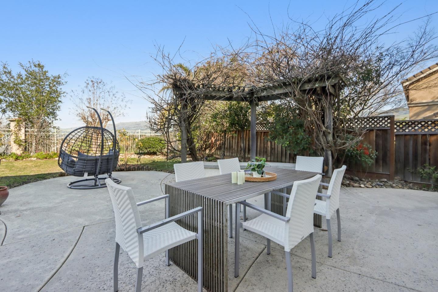 Detail Gallery Image 54 of 65 For 5707 Capilano Dr, San Jose,  CA 95138 - 5 Beds | 4/1 Baths