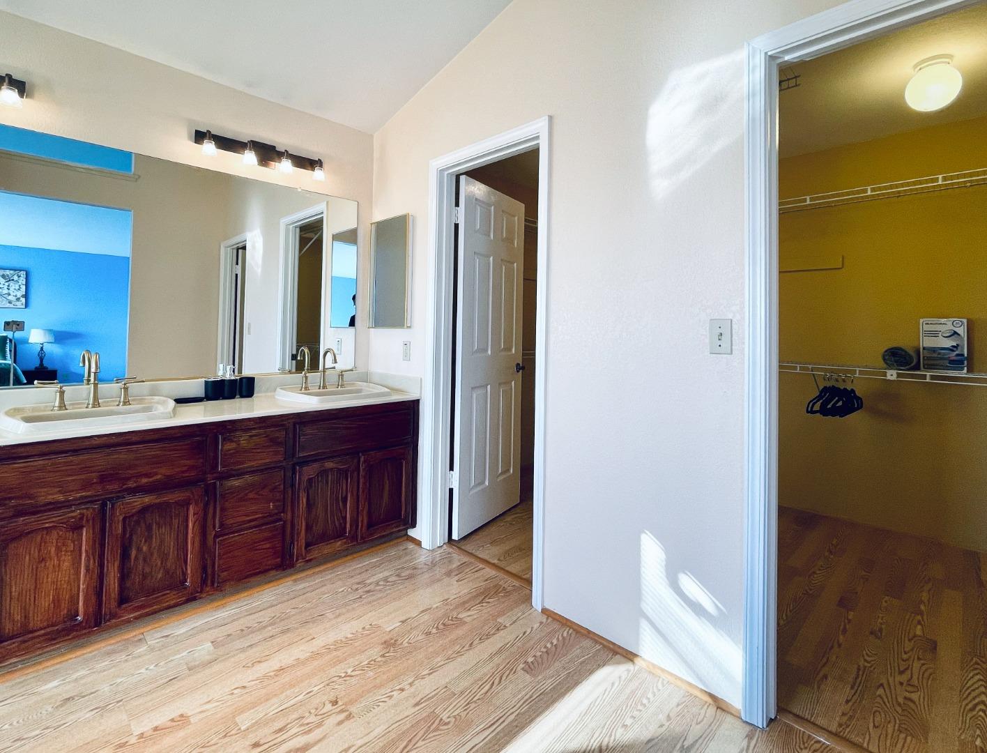 Detail Gallery Image 15 of 32 For 293 Saybrook Way, Vallejo,  CA 94591 - 4 Beds | 3 Baths