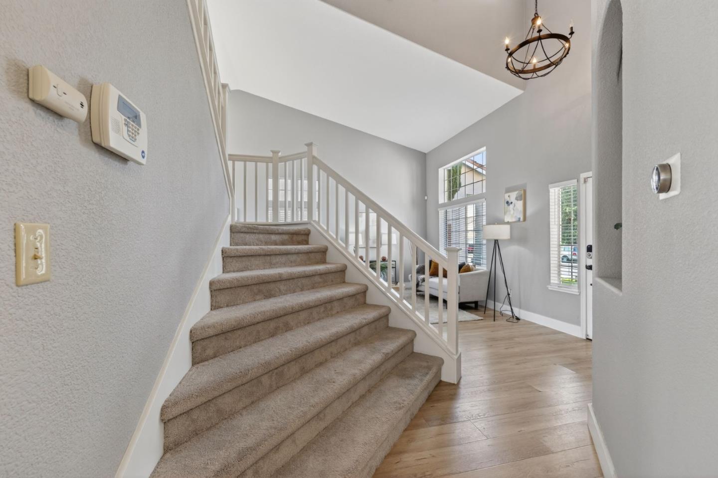 Detail Gallery Image 11 of 32 For 24988 Plum Tree St, Hayward,  CA 94544 - 3 Beds | 2/1 Baths