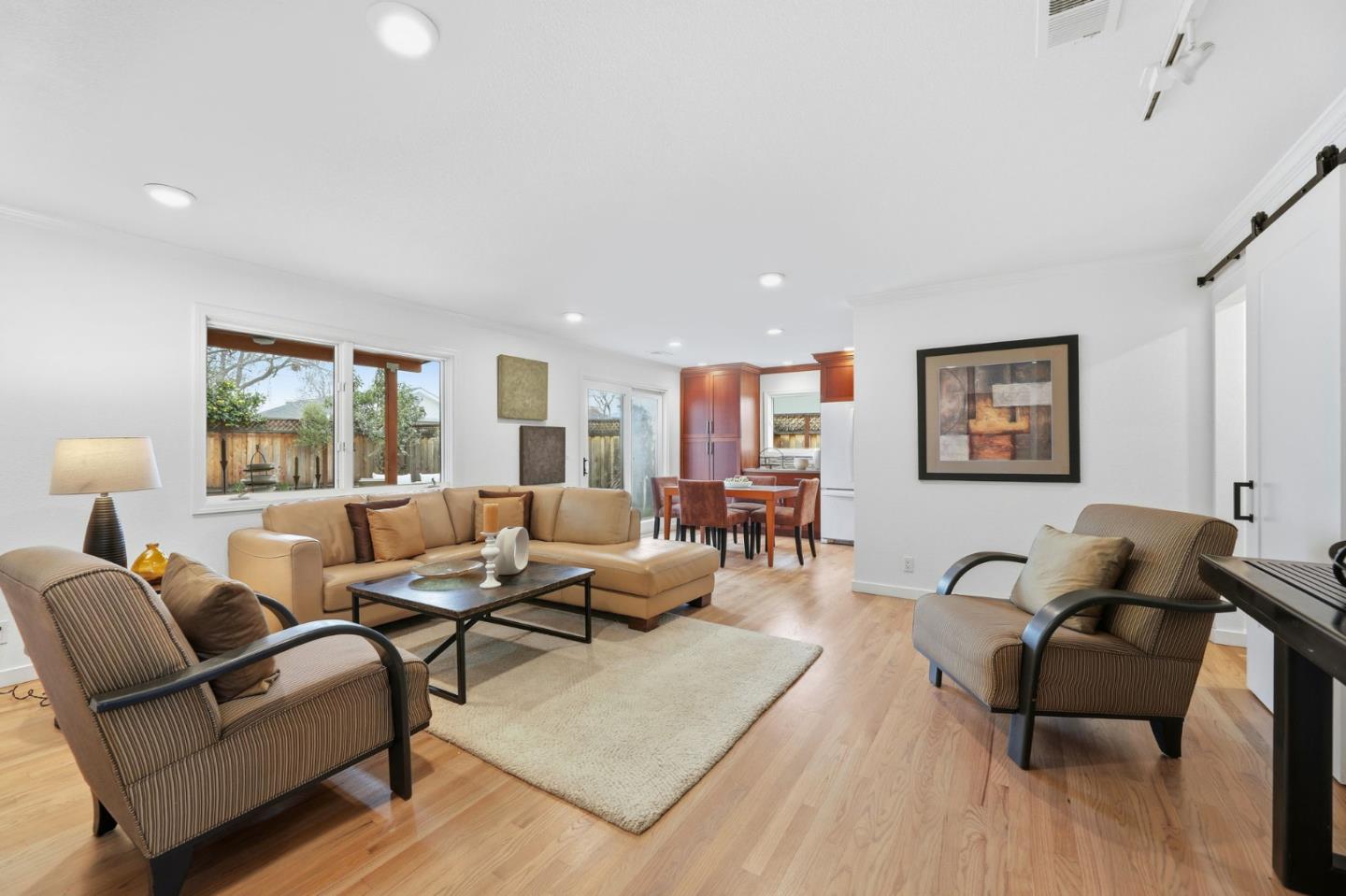 Detail Gallery Image 7 of 36 For 3330 Stockton Pl, Palo Alto,  CA 94303 - 4 Beds | 2 Baths