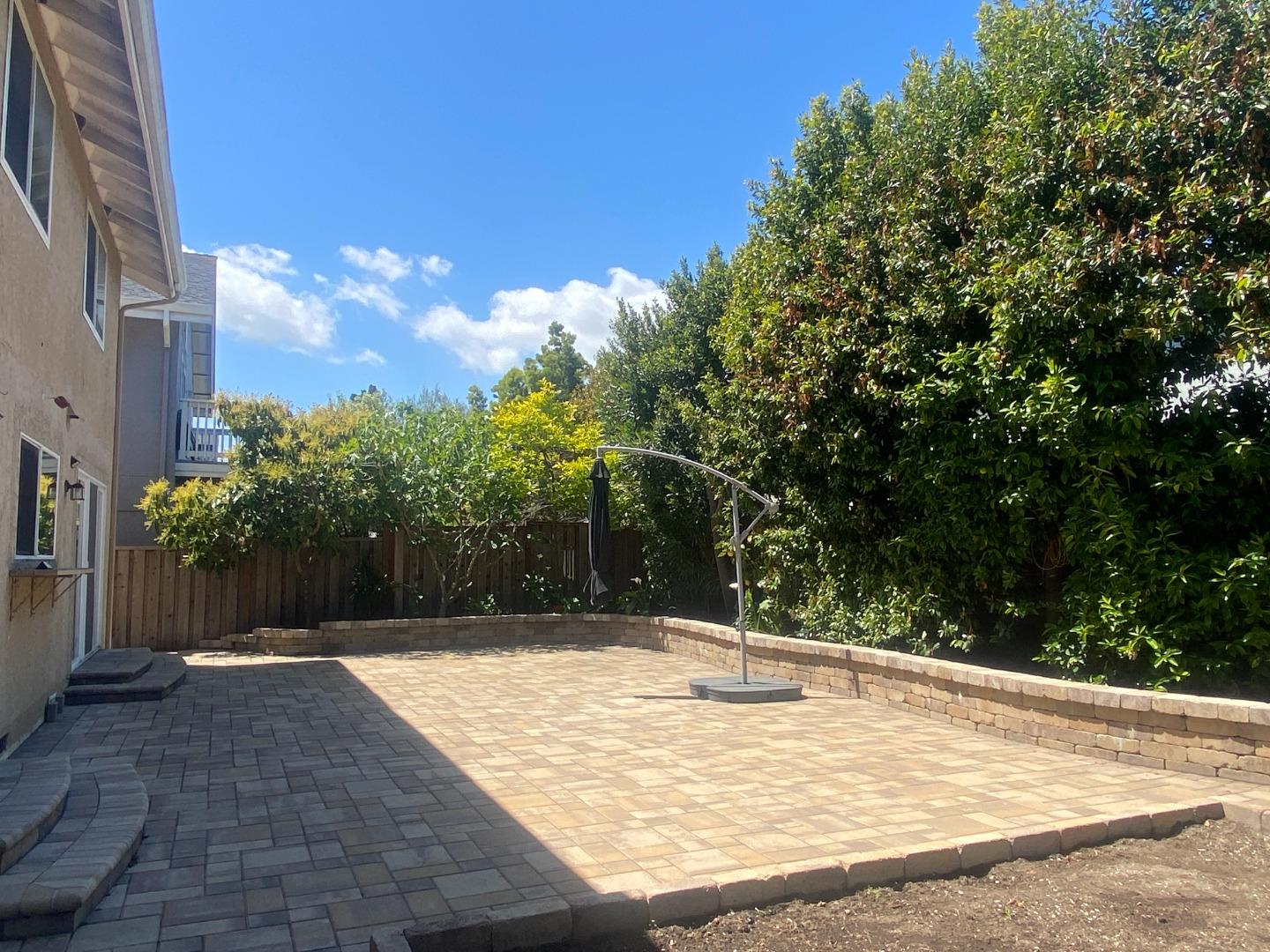 Detail Gallery Image 30 of 31 For 852 Arcturus Cir, Foster City,  CA 94404 - 5 Beds | 2/1 Baths