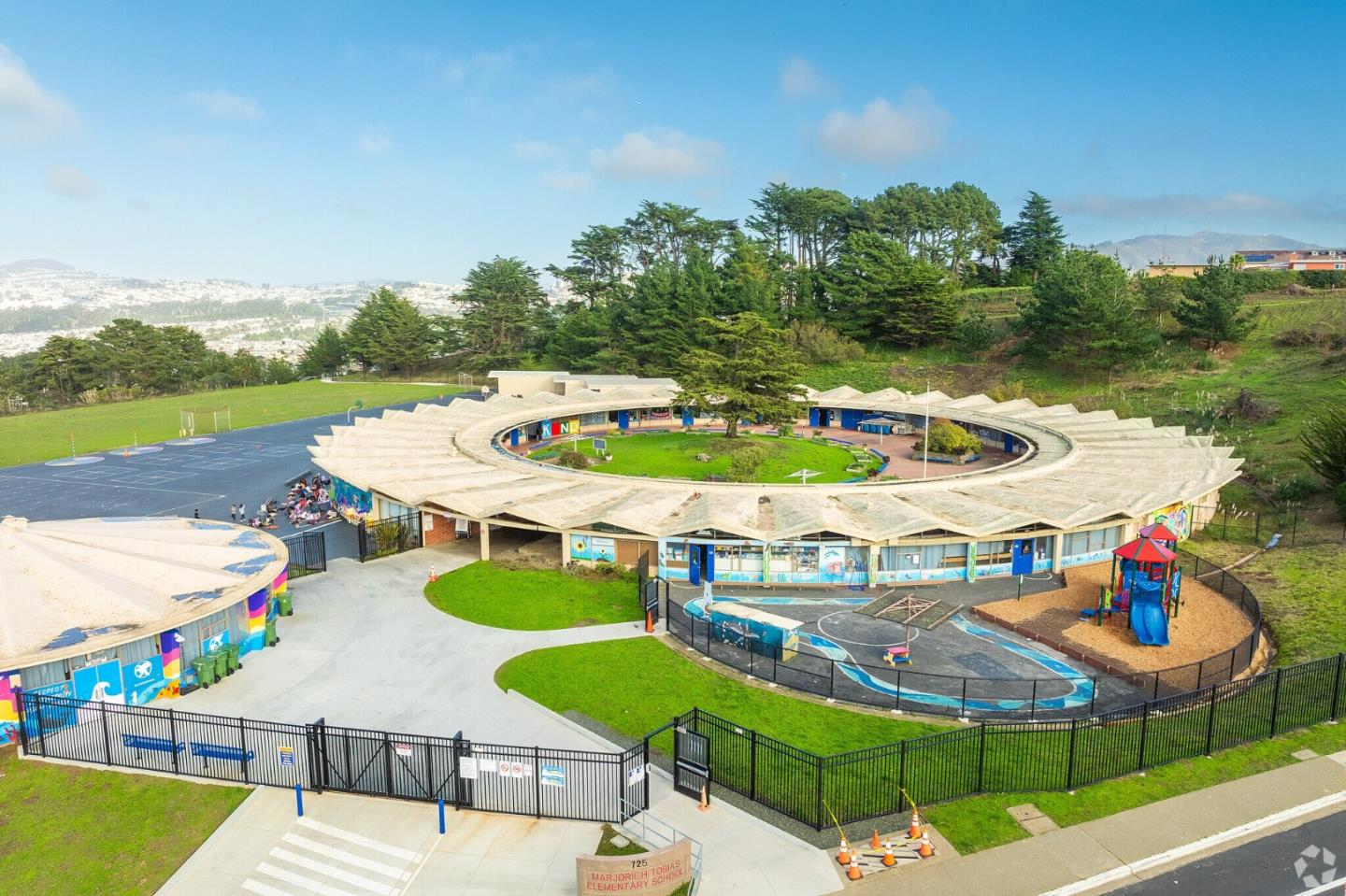 Detail Gallery Image 113 of 116 For 750 Beechwood Dr, Daly City,  CA 94015 - 4 Beds | 2 Baths