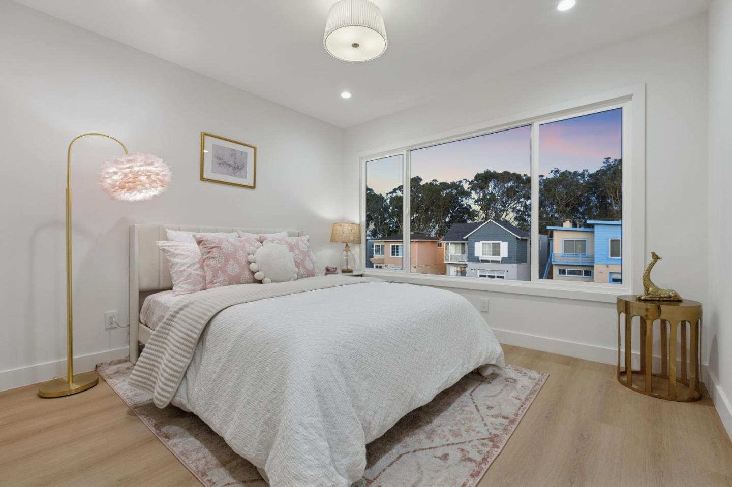 Detail Gallery Image 12 of 116 For 750 Beechwood Dr, Daly City,  CA 94015 - 4 Beds | 2 Baths