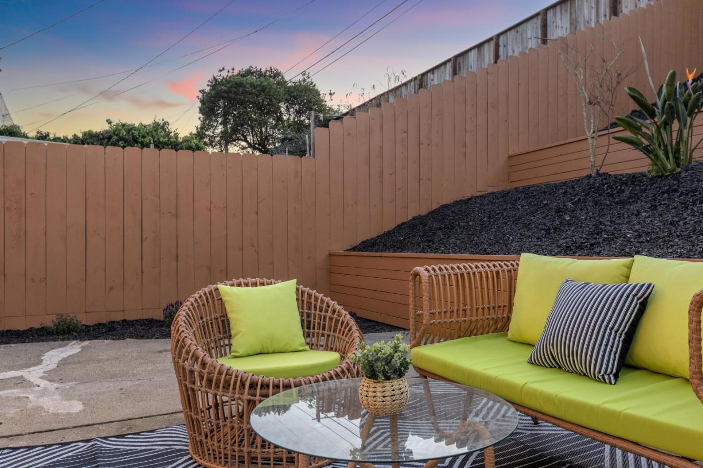 Detail Gallery Image 17 of 116 For 750 Beechwood Dr, Daly City,  CA 94015 - 4 Beds | 2 Baths