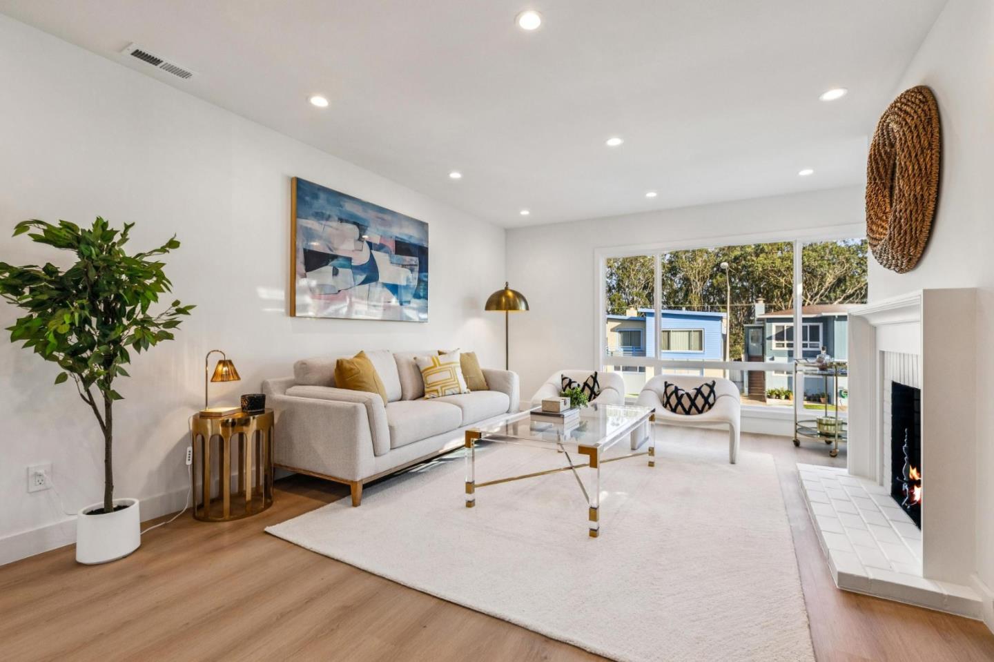 Detail Gallery Image 29 of 116 For 750 Beechwood Dr, Daly City,  CA 94015 - 4 Beds | 2 Baths