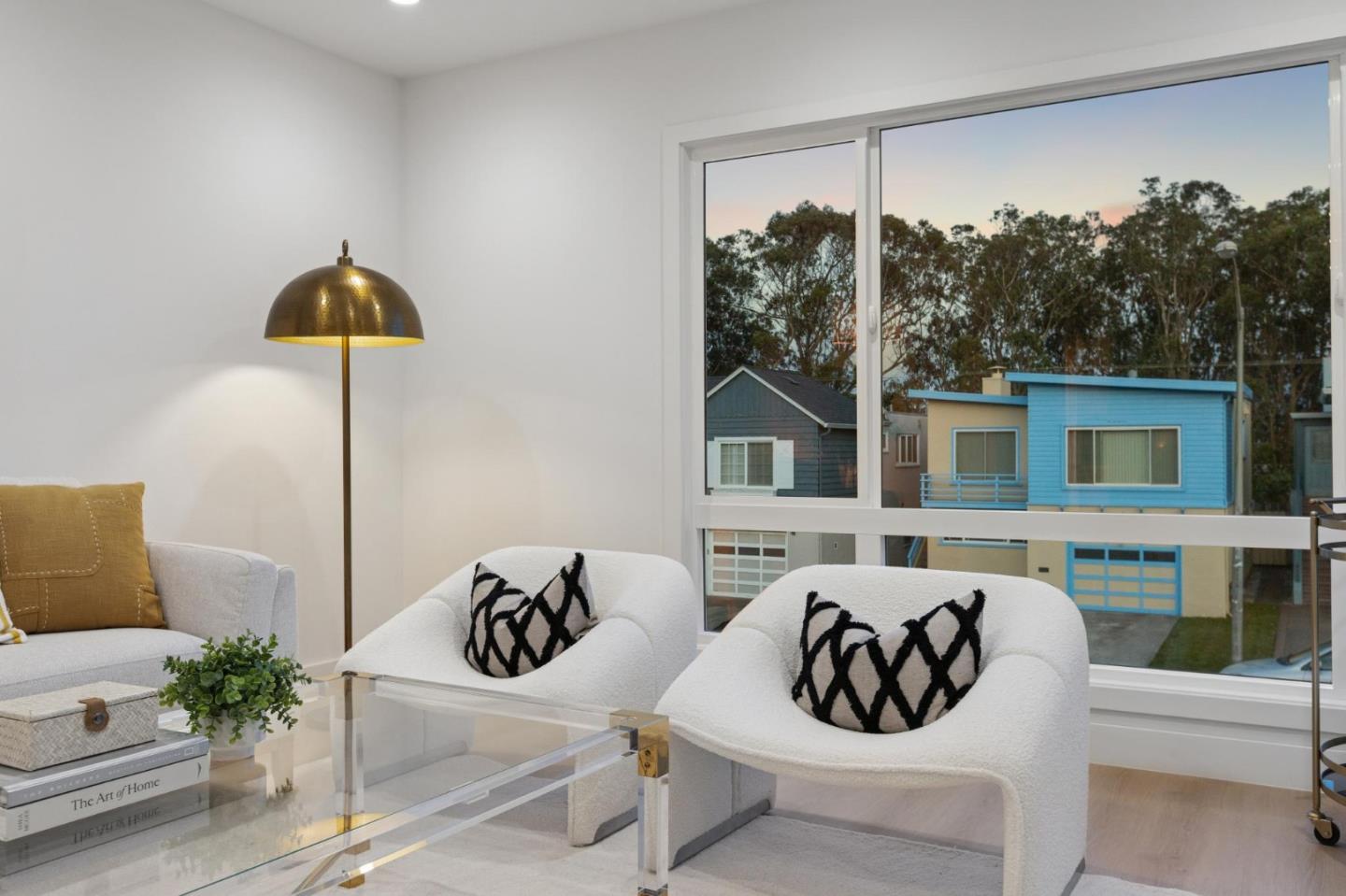 Detail Gallery Image 9 of 116 For 750 Beechwood Dr, Daly City,  CA 94015 - 4 Beds | 2 Baths