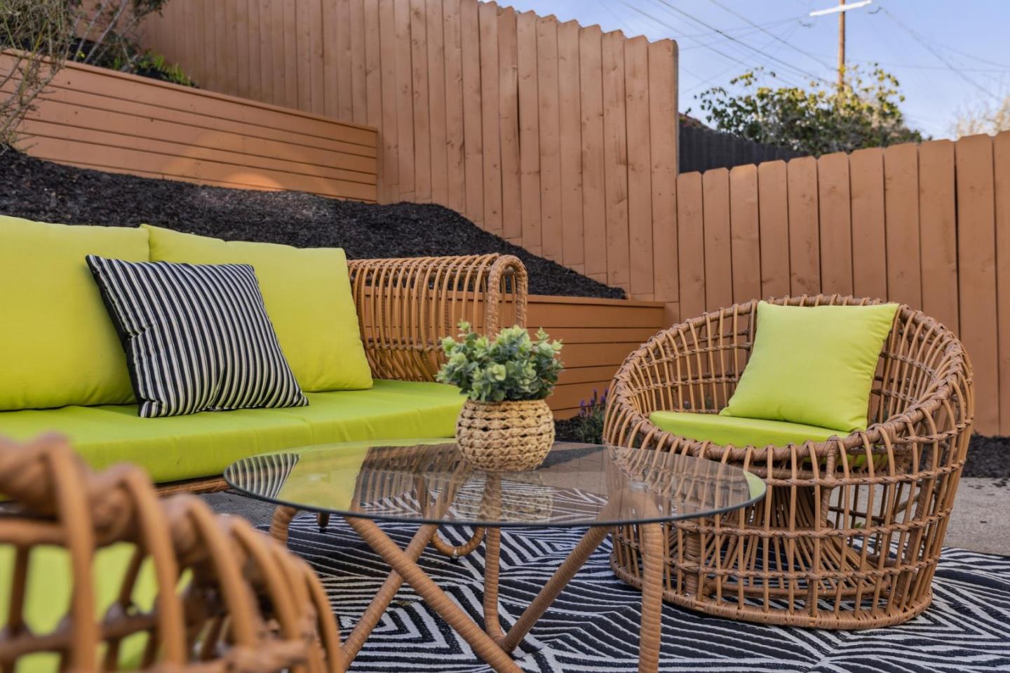 Detail Gallery Image 90 of 116 For 750 Beechwood Dr, Daly City,  CA 94015 - 4 Beds | 2 Baths