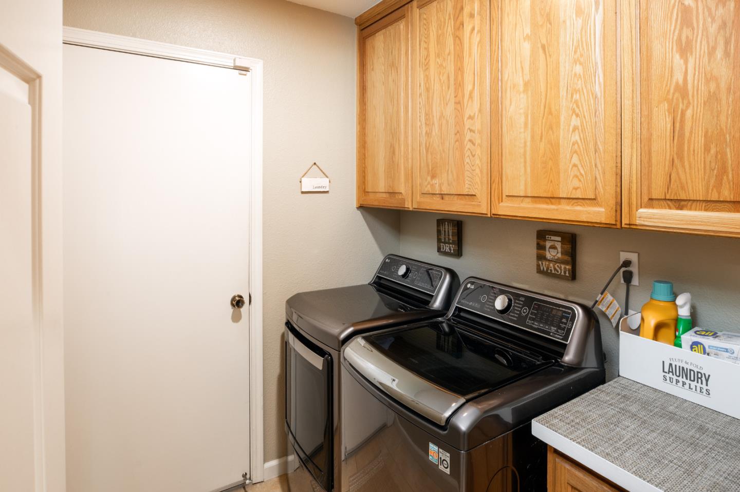 Detail Gallery Image 21 of 28 For 156 Zinfandel Cir, Scotts Valley,  CA 95066 - 3 Beds | 2 Baths