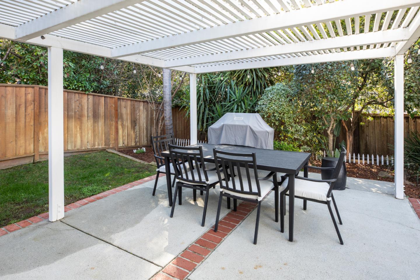 Detail Gallery Image 22 of 28 For 156 Zinfandel Cir, Scotts Valley,  CA 95066 - 3 Beds | 2 Baths