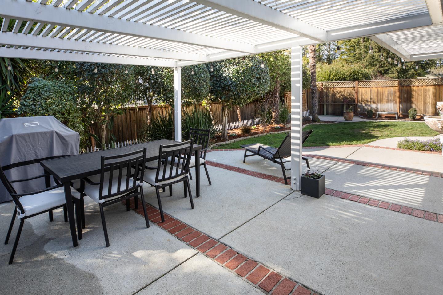 Detail Gallery Image 23 of 28 For 156 Zinfandel Cir, Scotts Valley,  CA 95066 - 3 Beds | 2 Baths