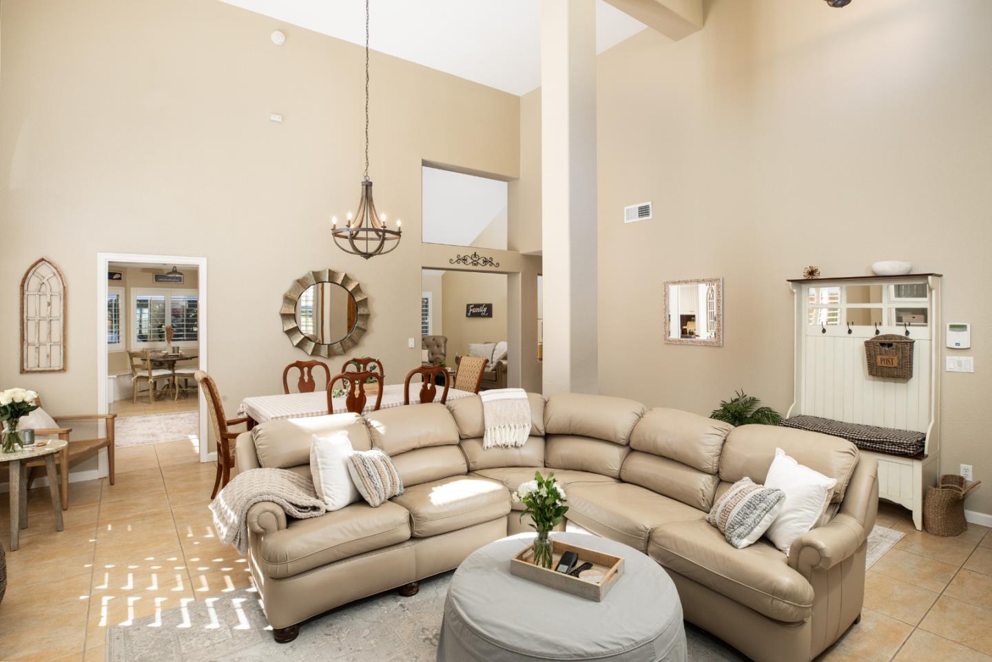 Detail Gallery Image 8 of 28 For 156 Zinfandel Cir, Scotts Valley,  CA 95066 - 3 Beds | 2 Baths