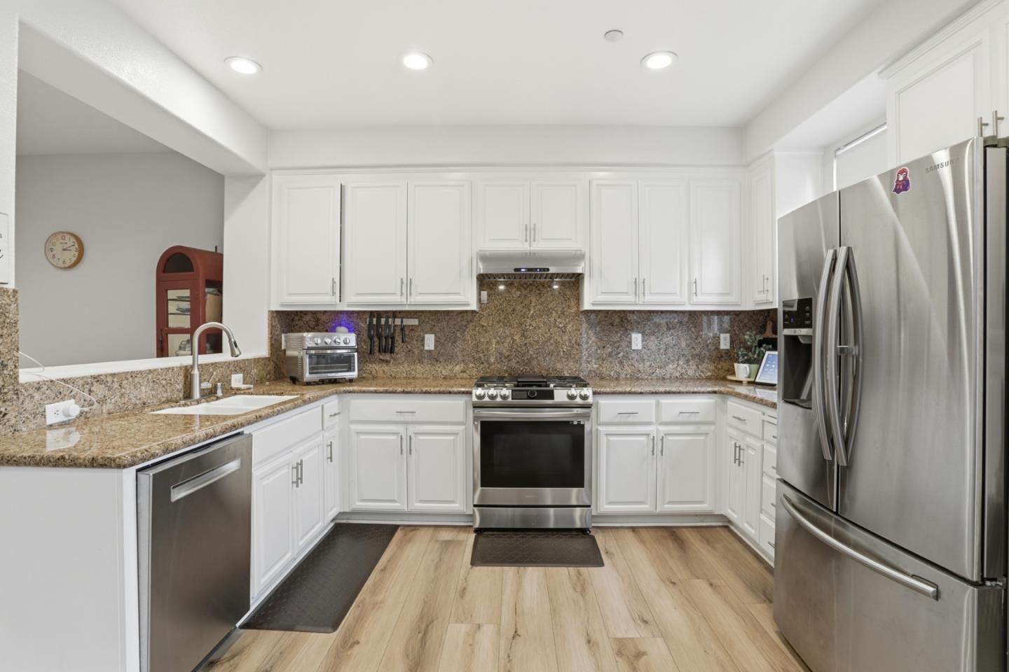 Photo #12: ML82032944 Listing: Photo #12