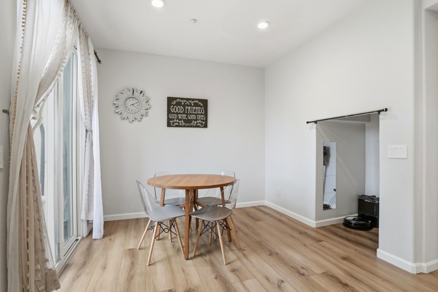 Photo #16: ML82032944 Listing: Photo #16