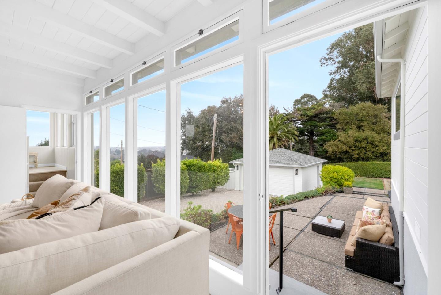 Detail Gallery Image 13 of 34 For 3909 Leona St, San Mateo,  CA 94403 - 3 Beds | 2 Baths