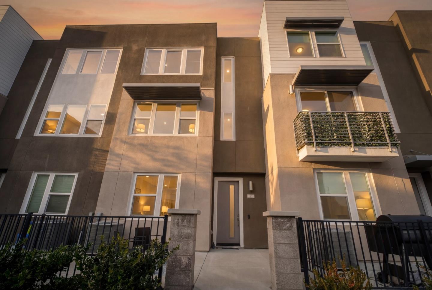 Photo #2: ML82032946 Listing: Photo #2