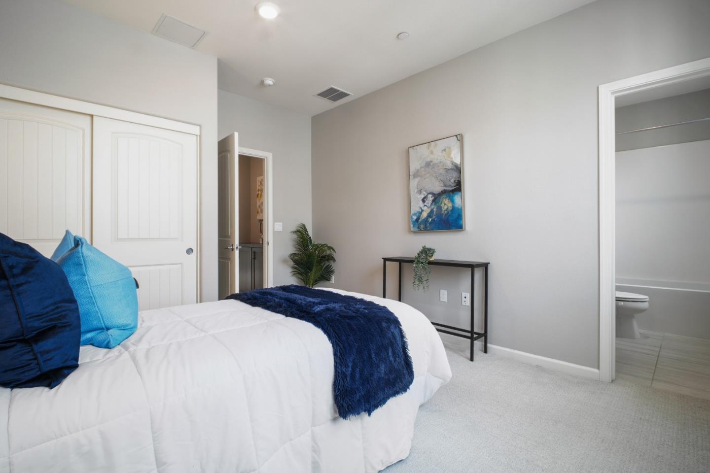 Photo #22: ML82032946 Listing: Photo #22