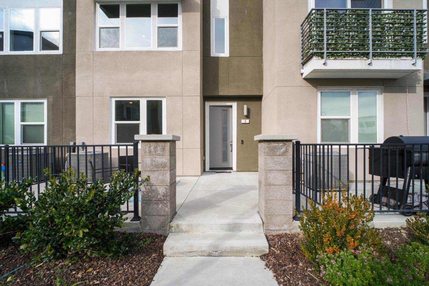 Photo #4: ML82032946 Listing: Photo #4