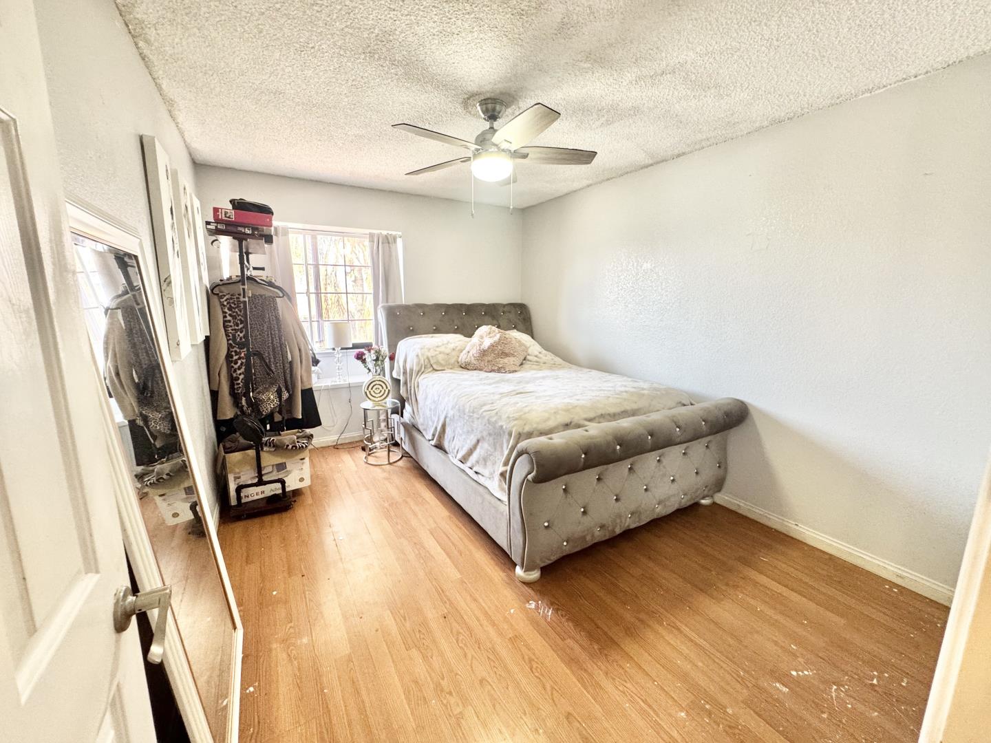 Detail Gallery Image 9 of 16 For 7605 Golden Rise Ct, Bakersfield,  CA 93313 - 3 Beds | 2/1 Baths