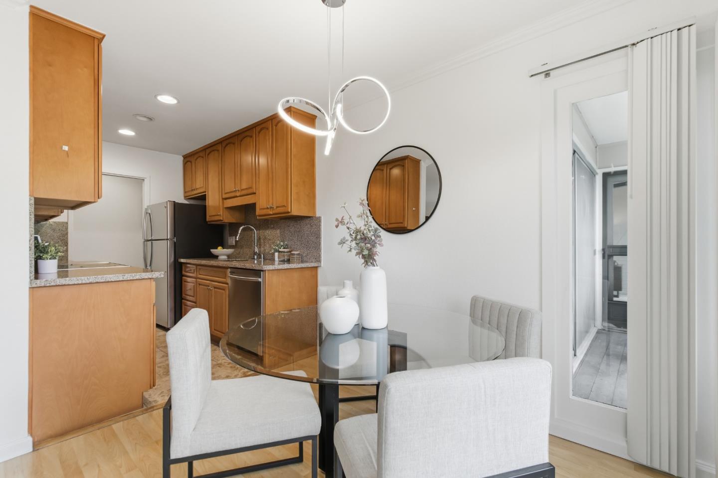 Detail Gallery Image 11 of 27 For 280 Easy St #406,  Mountain View,  CA 94043 - 2 Beds | 1 Baths