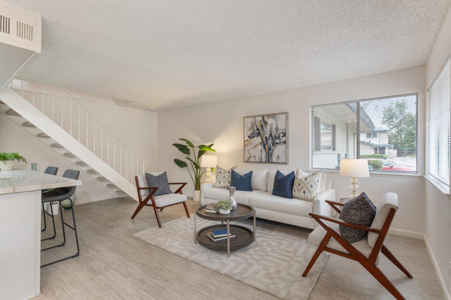 Detail Gallery Image 7 of 12 For 331 N 1st St #3,  Campbell,  CA 95008 - 2 Beds | 1 Baths