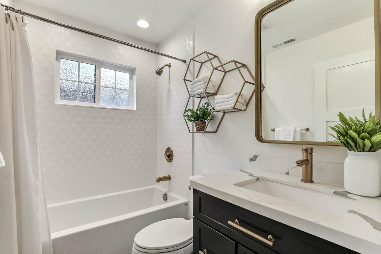 Detail Gallery Image 17 of 22 For 5065 Kingston Way, San Jose,  CA 95130 - 3 Beds | 2 Baths