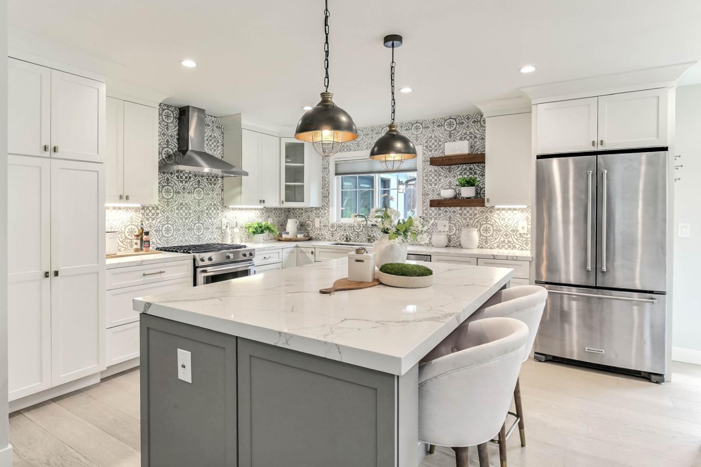 Detail Gallery Image 6 of 22 For 5065 Kingston Way, San Jose,  CA 95130 - 3 Beds | 2 Baths