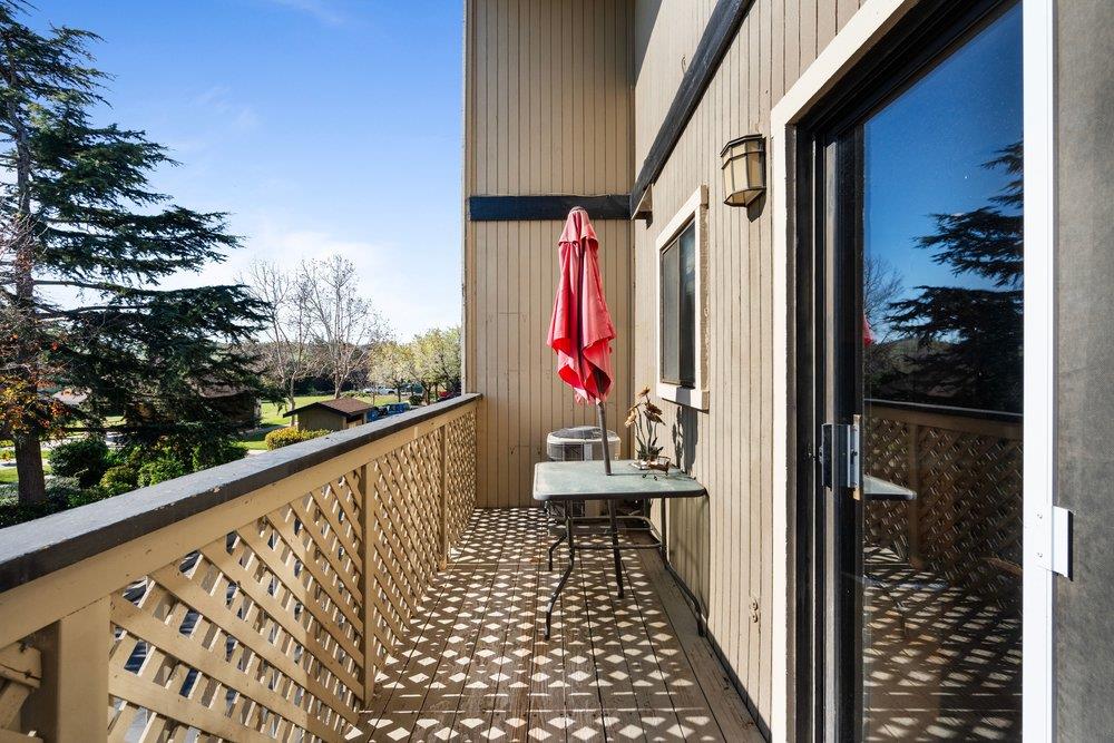 Detail Gallery Image 23 of 38 For 801 Nash Rd #B10,  Hollister,  CA 95023 - 2 Beds | 2 Baths