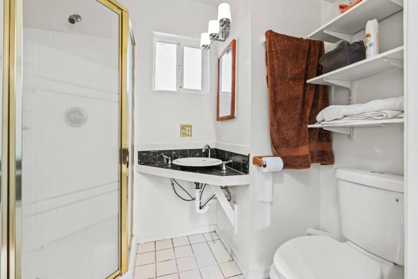 Detail Gallery Image 12 of 21 For 870 College Ave, Palo Alto,  CA 94306 - 1 Beds | 2 Baths