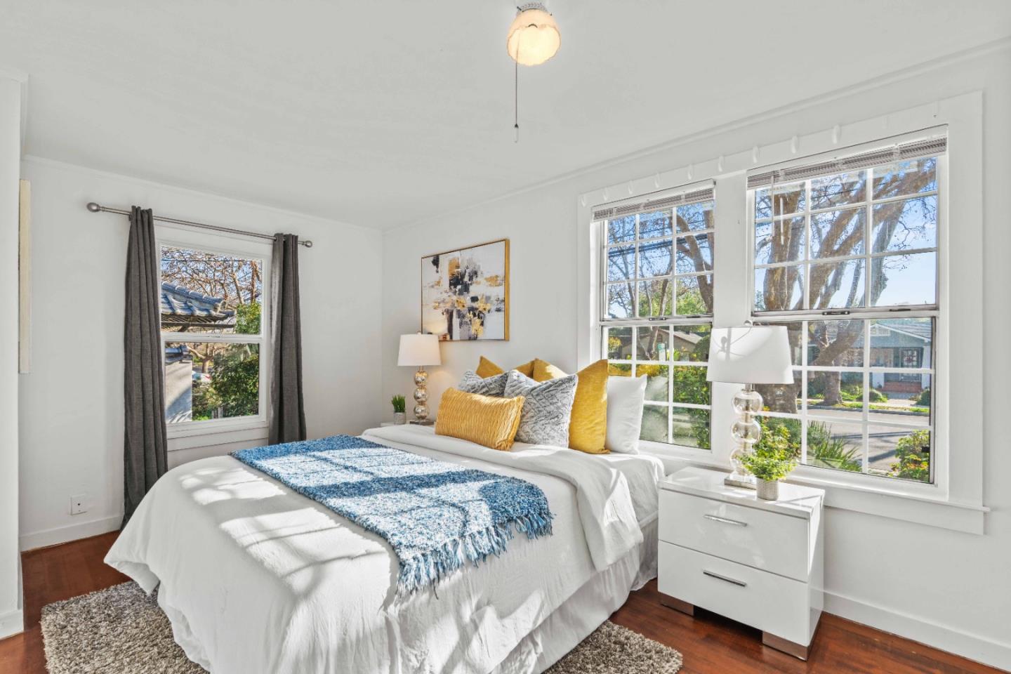 Detail Gallery Image 6 of 21 For 870 College Ave, Palo Alto,  CA 94306 - 1 Beds | 2 Baths