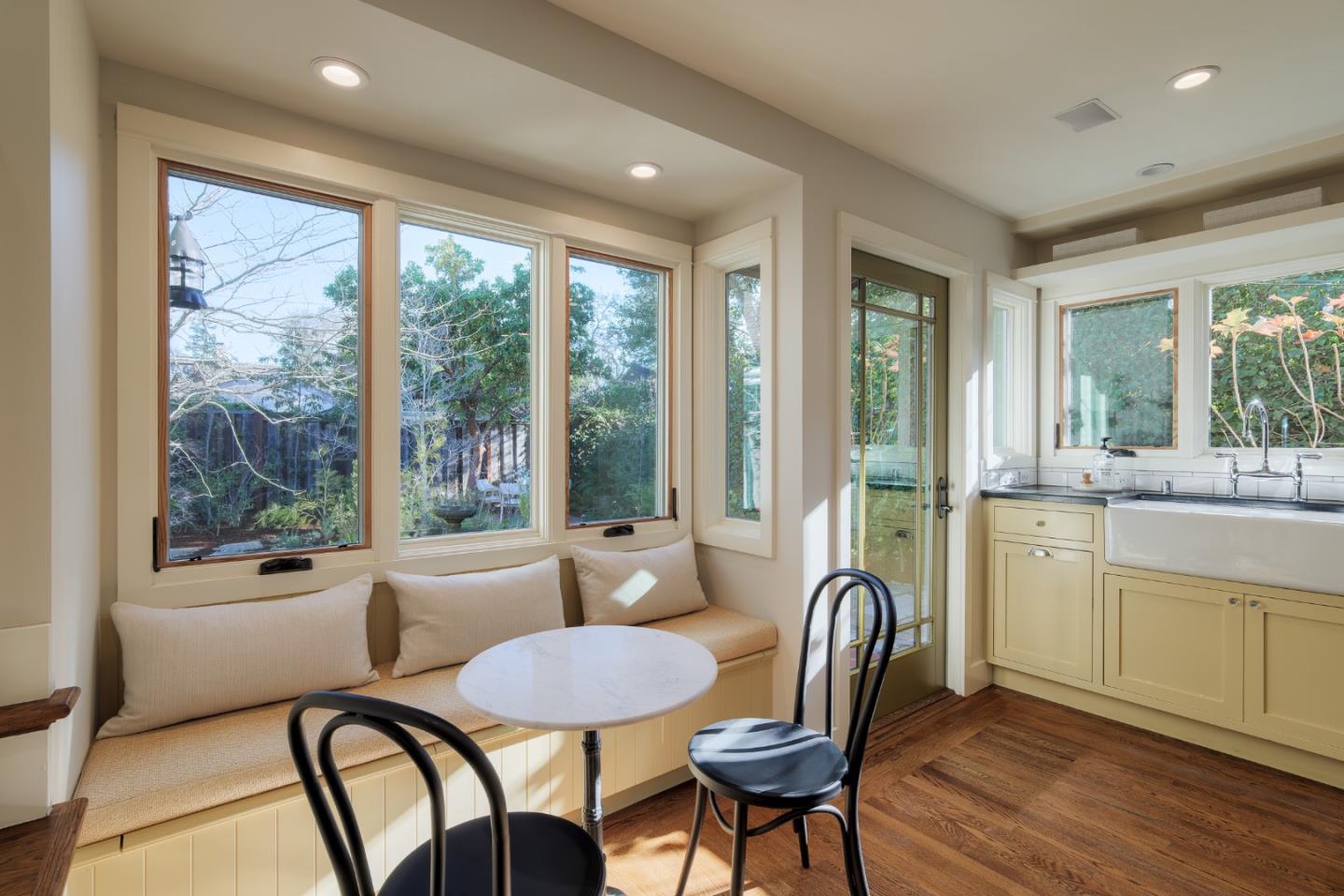 Detail Gallery Image 11 of 32 For 1341 Tasso St, Palo Alto,  CA 94301 - 4 Beds | 3 Baths