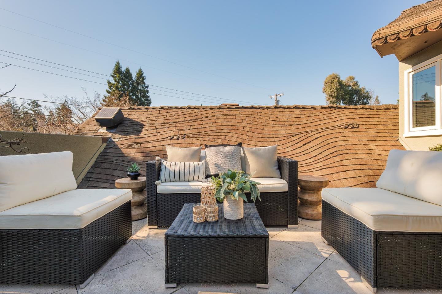 Detail Gallery Image 27 of 32 For 1341 Tasso St, Palo Alto,  CA 94301 - 4 Beds | 3 Baths