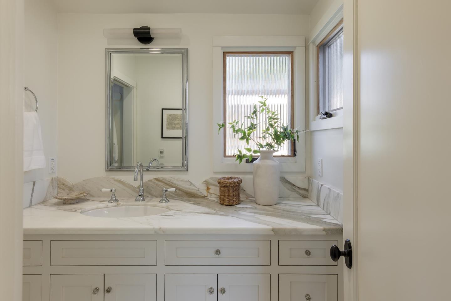 Detail Gallery Image 28 of 32 For 1341 Tasso St, Palo Alto,  CA 94301 - 4 Beds | 3 Baths