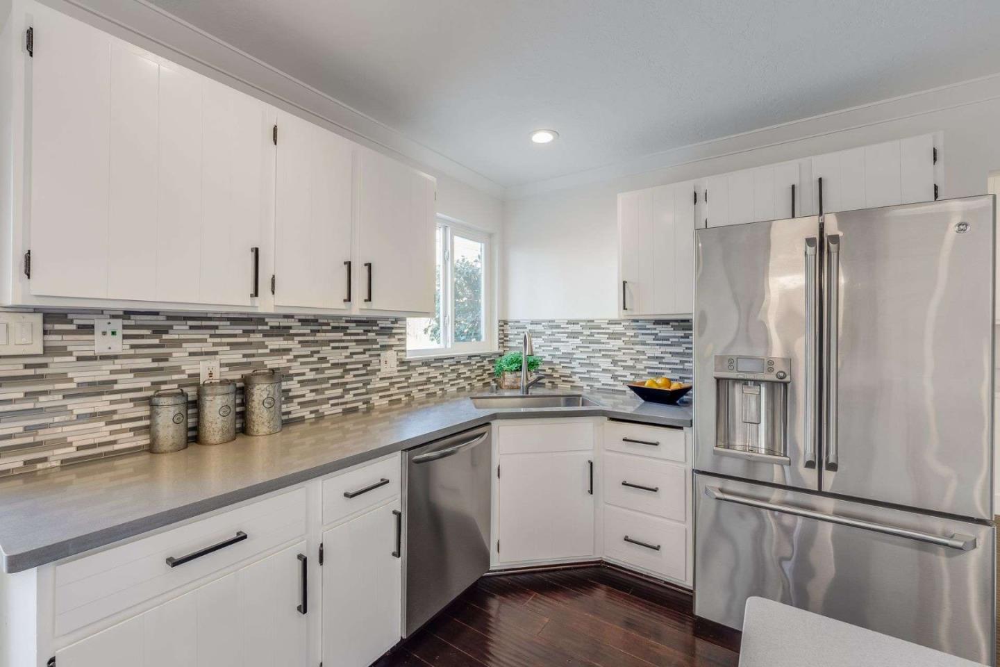 Detail Gallery Image 14 of 33 For 1539 Princeton Dr, San Jose,  CA 95118 - 3 Beds | 2 Baths