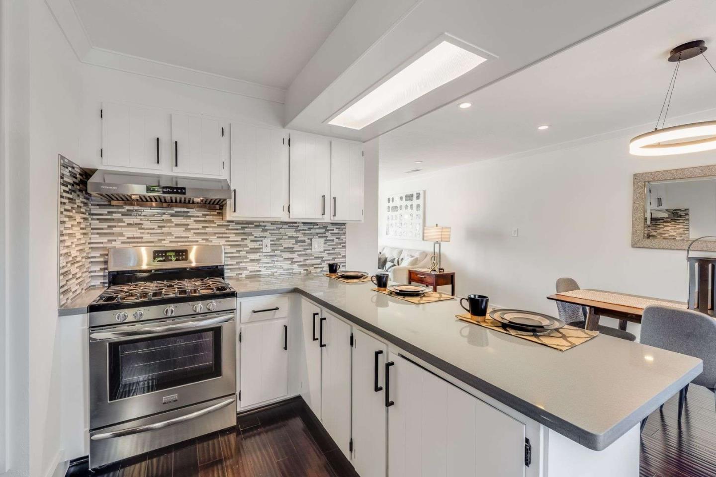 Detail Gallery Image 15 of 33 For 1539 Princeton Dr, San Jose,  CA 95118 - 3 Beds | 2 Baths