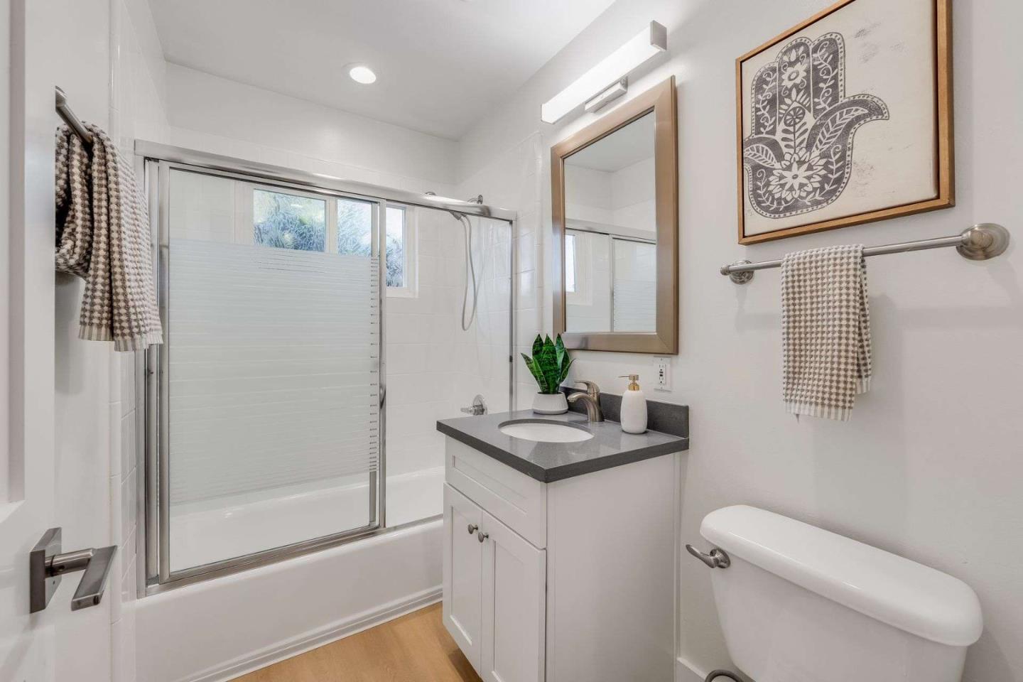 Detail Gallery Image 16 of 33 For 1539 Princeton Dr, San Jose,  CA 95118 - 3 Beds | 2 Baths