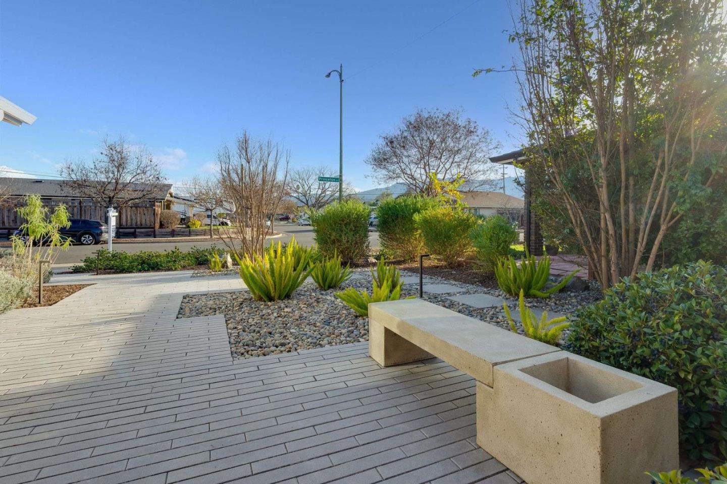 Detail Gallery Image 28 of 33 For 1539 Princeton Dr, San Jose,  CA 95118 - 3 Beds | 2 Baths