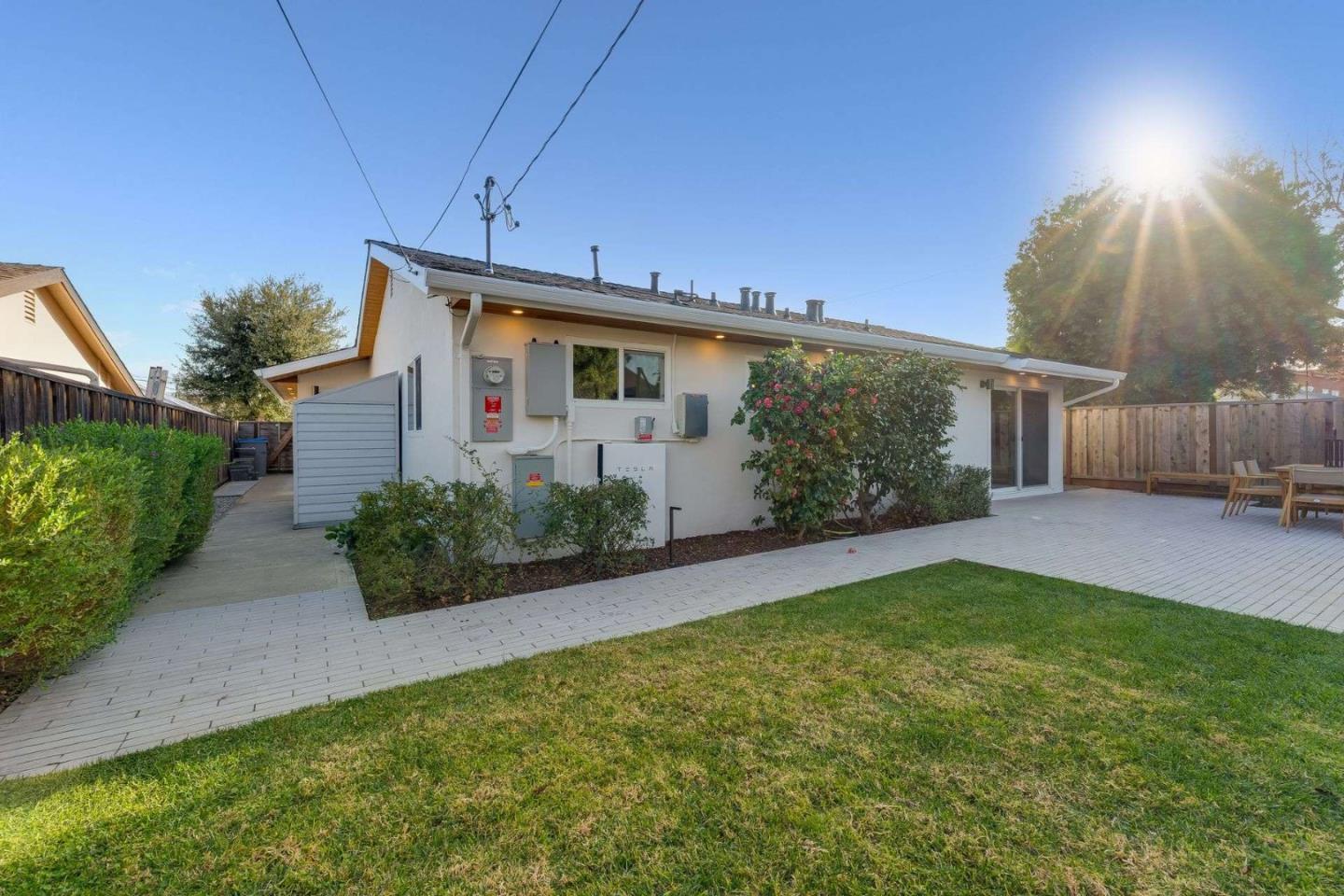 Detail Gallery Image 29 of 33 For 1539 Princeton Dr, San Jose,  CA 95118 - 3 Beds | 2 Baths