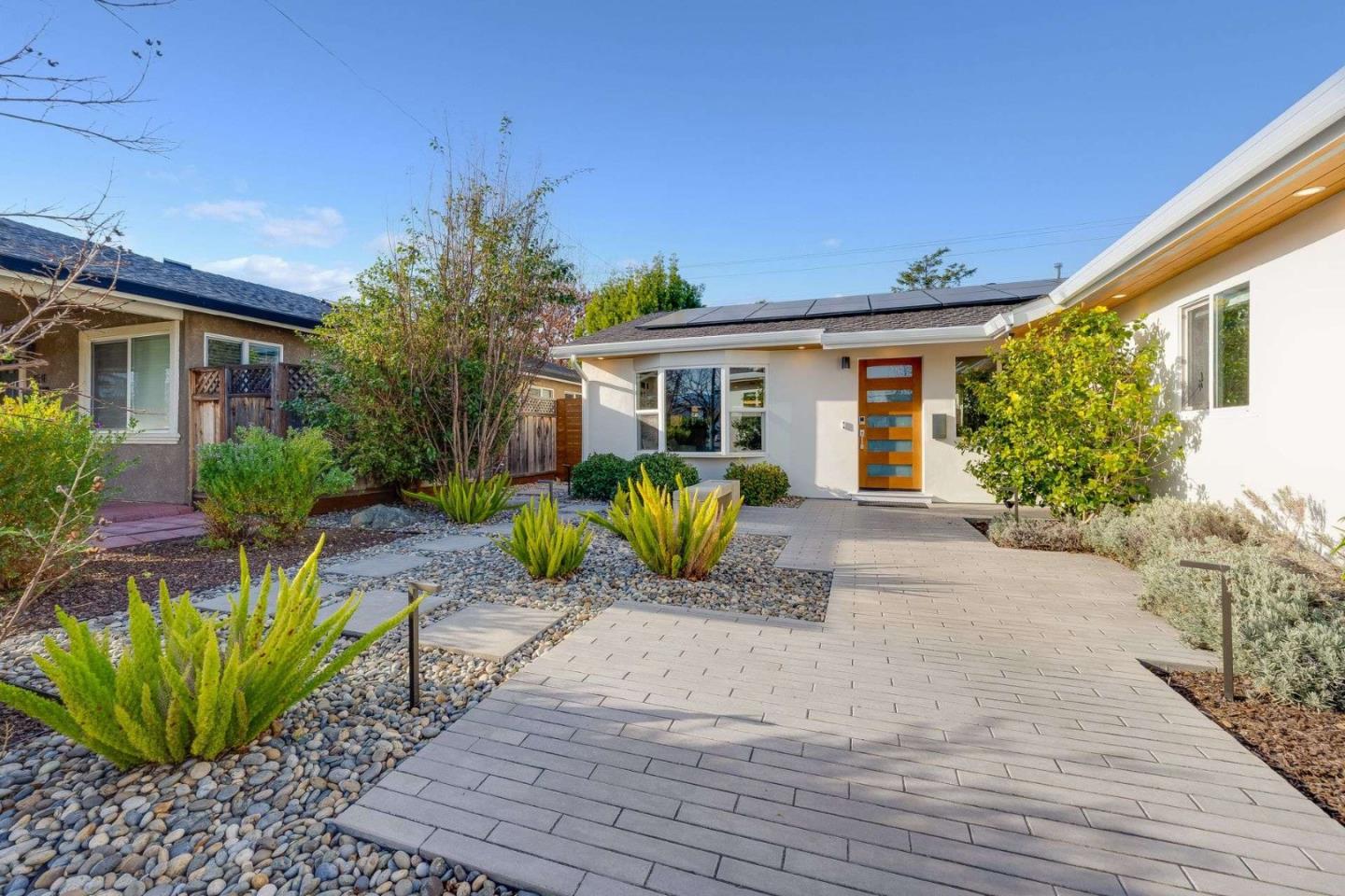 Detail Gallery Image 3 of 33 For 1539 Princeton Dr, San Jose,  CA 95118 - 3 Beds | 2 Baths