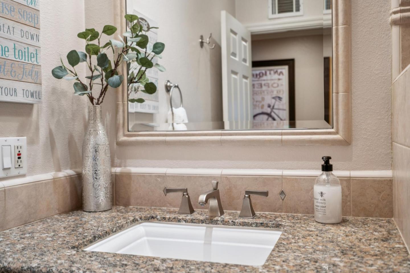 Detail Gallery Image 16 of 35 For 6204 Valley Glen Ct, San Jose,  CA 95123 - 4 Beds | 2 Baths