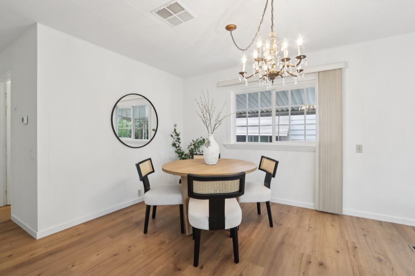 Detail Gallery Image 12 of 39 For 160 a Quail Hollow Dr 160a,  San Jose,  CA 95128 - 2 Beds | 2 Baths