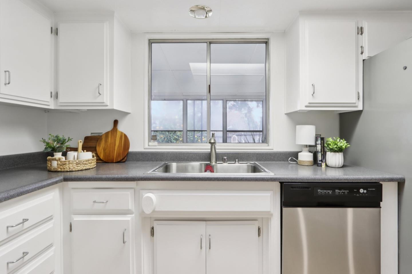 Detail Gallery Image 17 of 39 For 160 a Quail Hollow Dr 160a,  San Jose,  CA 95128 - 2 Beds | 2 Baths